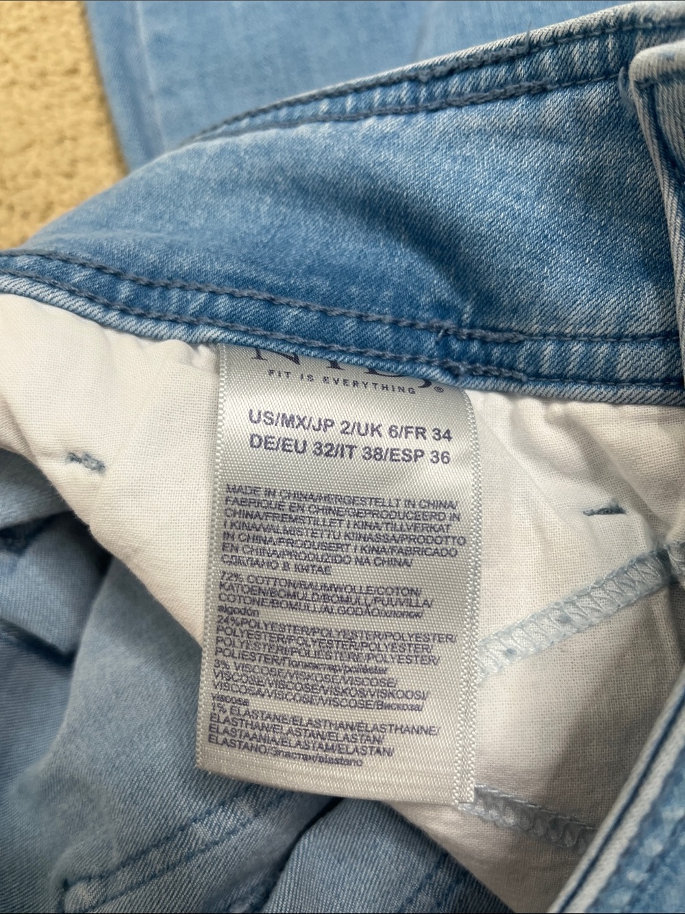 NYDJ Light Wash Wide Leg Front Pocket Denim Jeans Sz 2 - Picture 7 of 7